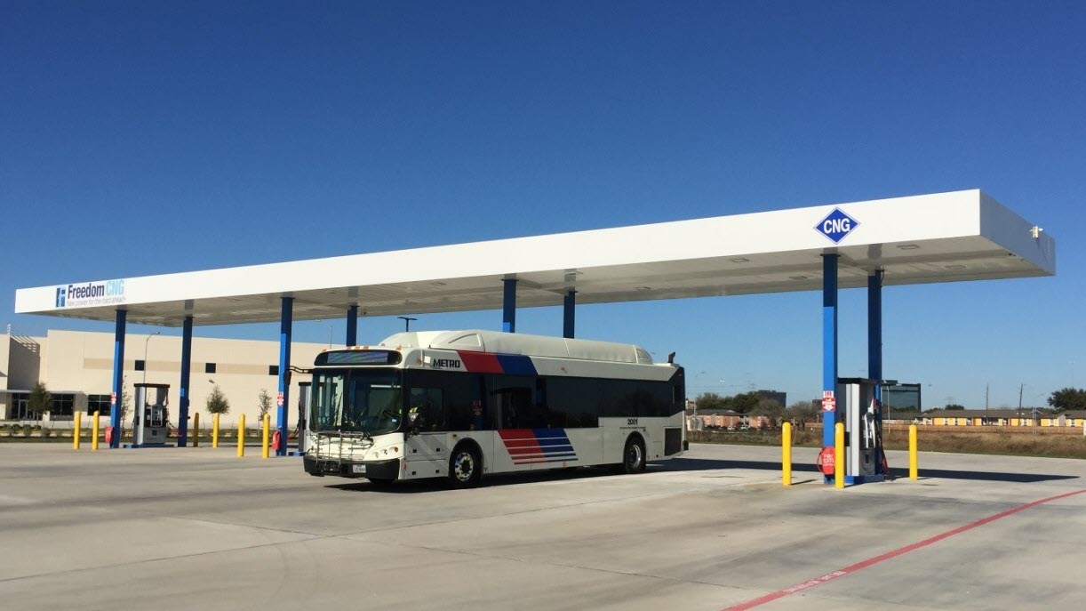 Case study thumbnail for Compressed Natural Gas Fuels Houston’s Resiliency